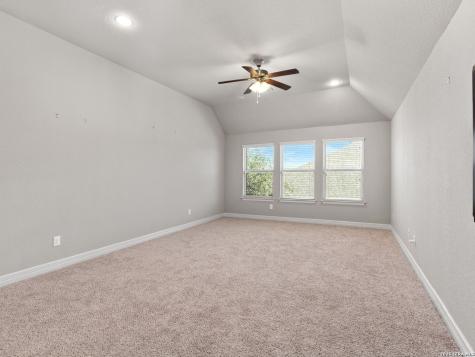 8622 Gelvani Vina Boerne TX 78015