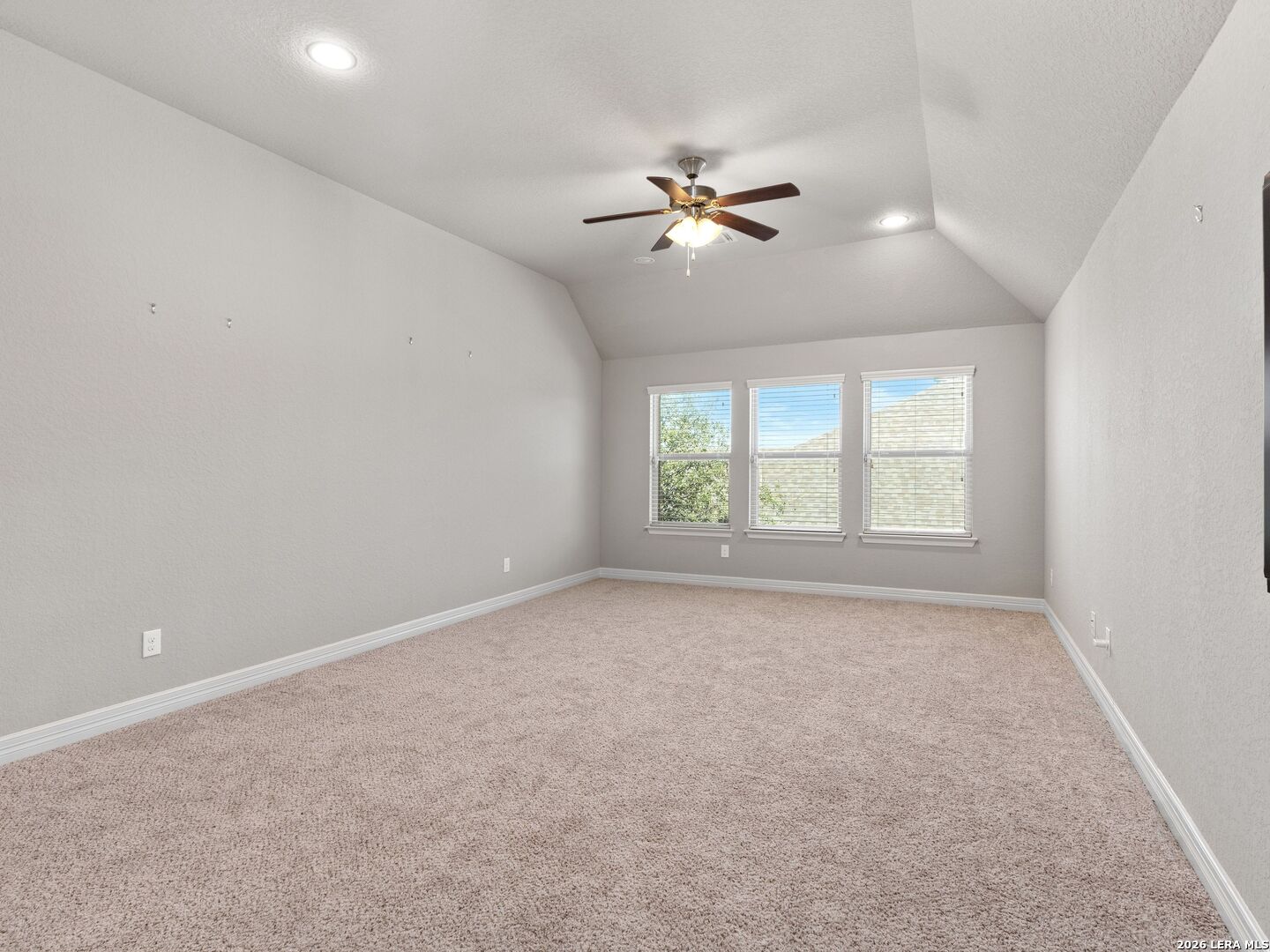 8622 Gelvani Vina Boerne TX 78015