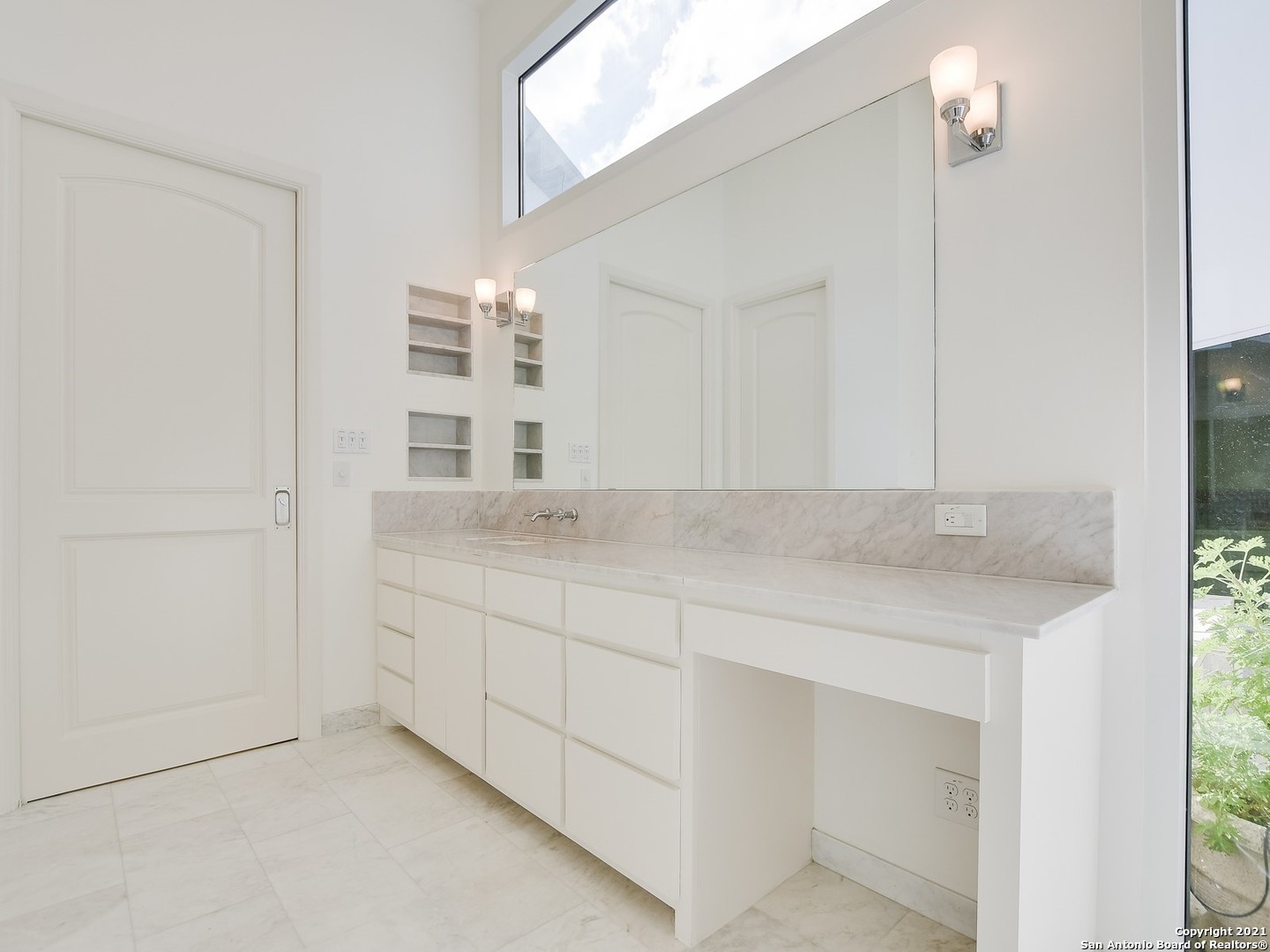 17 Aston Glen San Antonio TX 78257