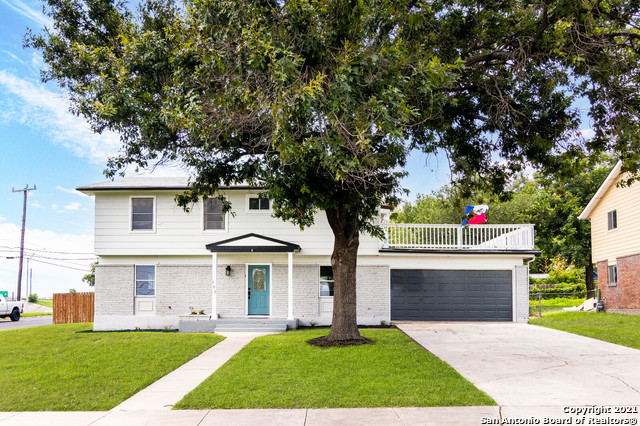 102 Fantasia Street San Antonio TX 78216