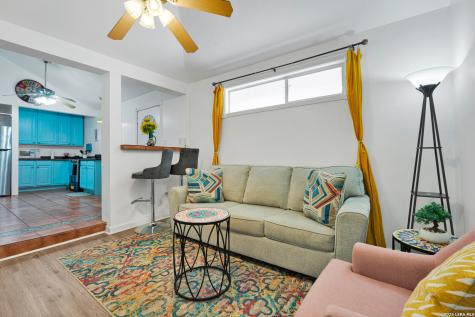 322 W Huisache Avenue San Antonio TX 78212