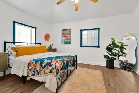 322 W Huisache Avenue San Antonio TX 78212