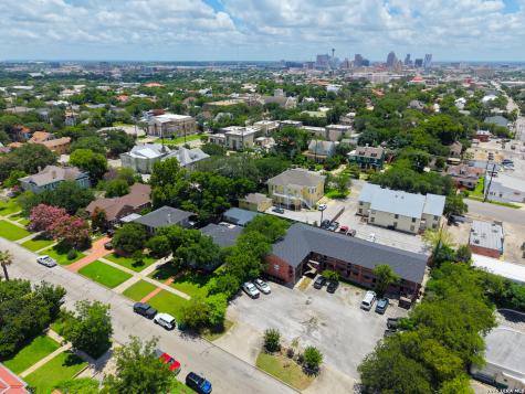 322 W Huisache Avenue San Antonio TX 78212