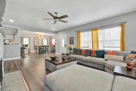 322 W Huisache Avenue San Antonio TX 78212