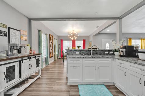 322 W Huisache Avenue San Antonio TX 78212