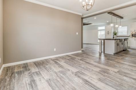 569 Pr 1520 Bandera TX 78003