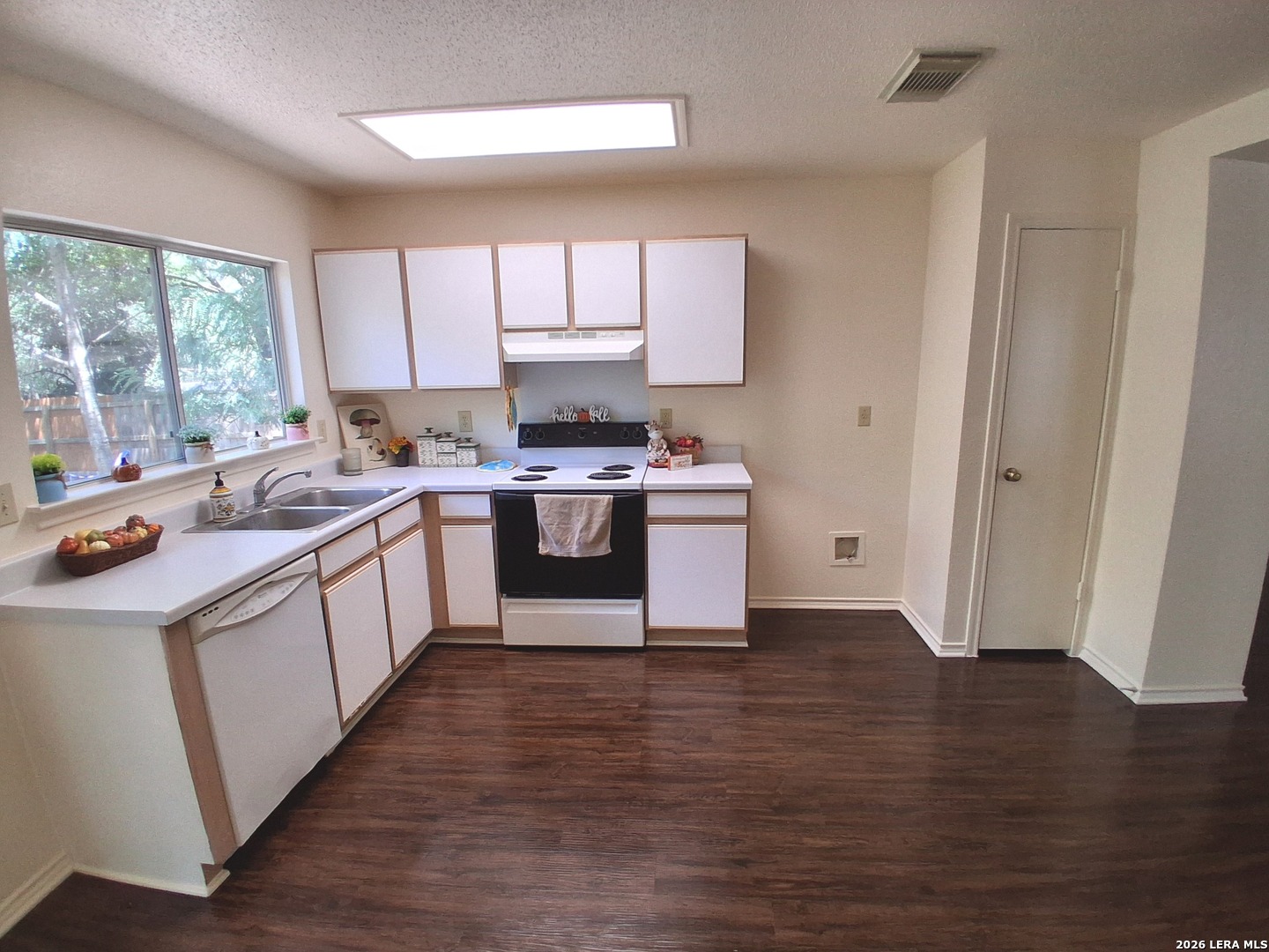 13327 Magnolia Brook San Antonio TX 78247