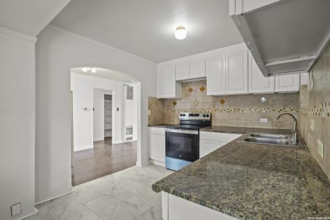 119 Freiling San Antonio TX 78213