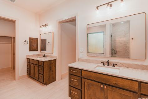 152 Hondo Ridge La Vernia TX 78121