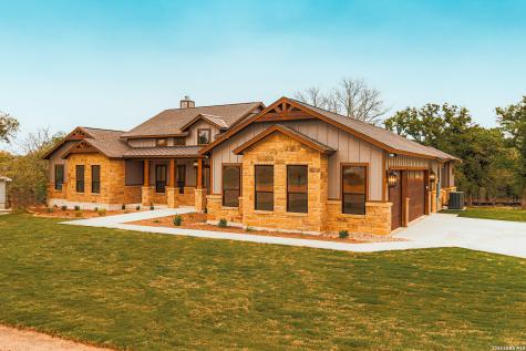 152 Hondo Ridge La Vernia TX 78121
