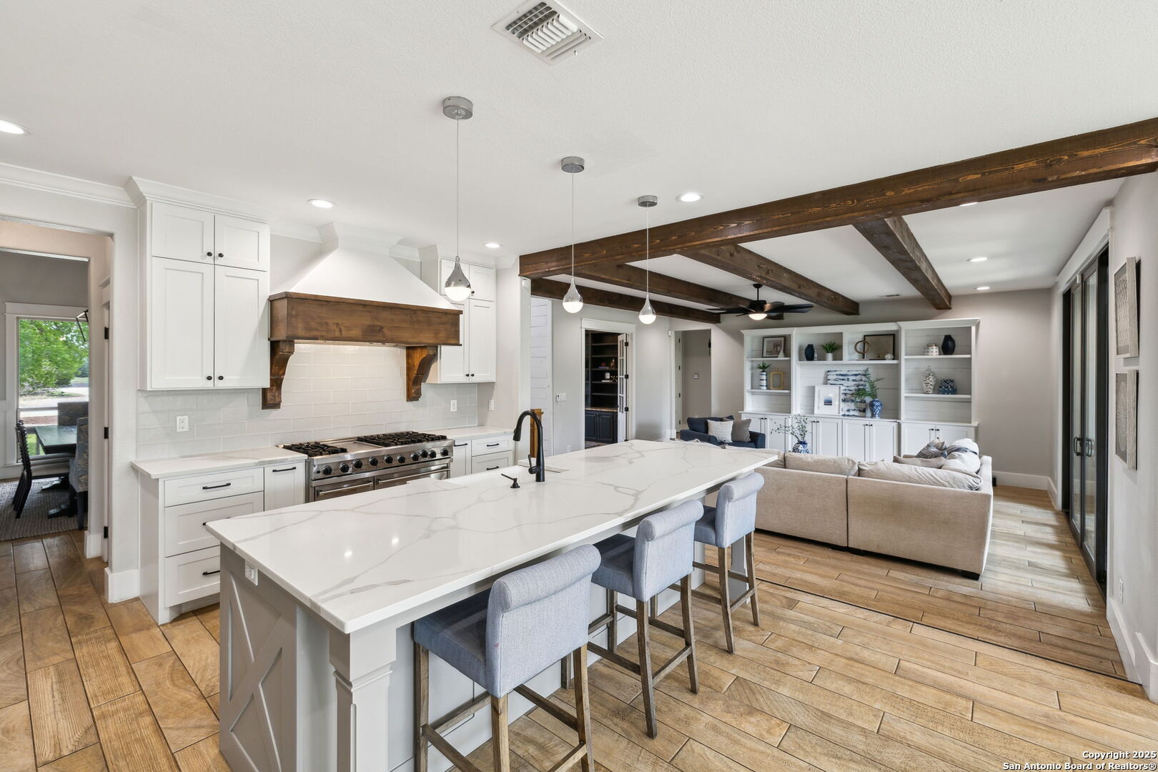 103 Sage Brush Boerne TX 78006