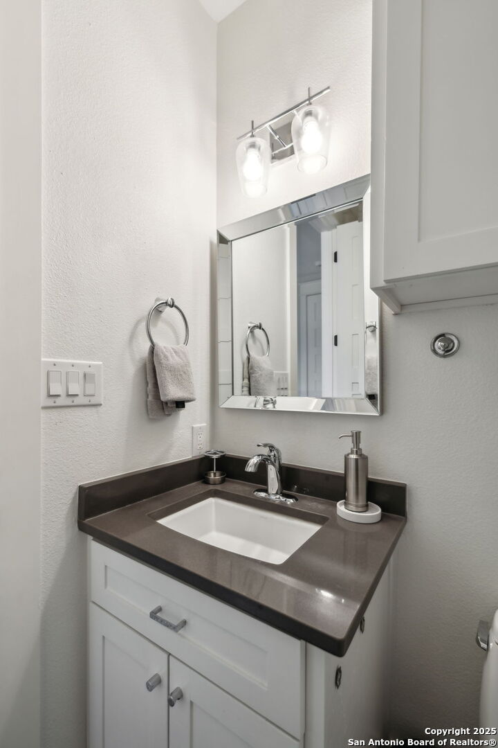 103 Sage Brush Boerne TX 78006