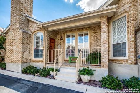 81 Oakwell Farms Parkway San Antonio TX 78218