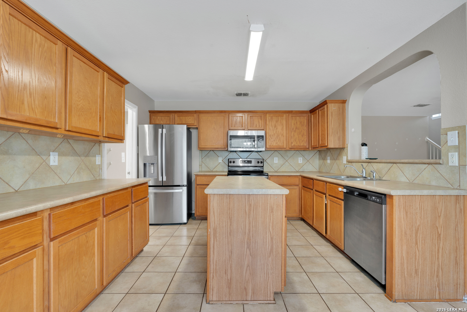 10802 Arabian Sands San Antonio TX 78254