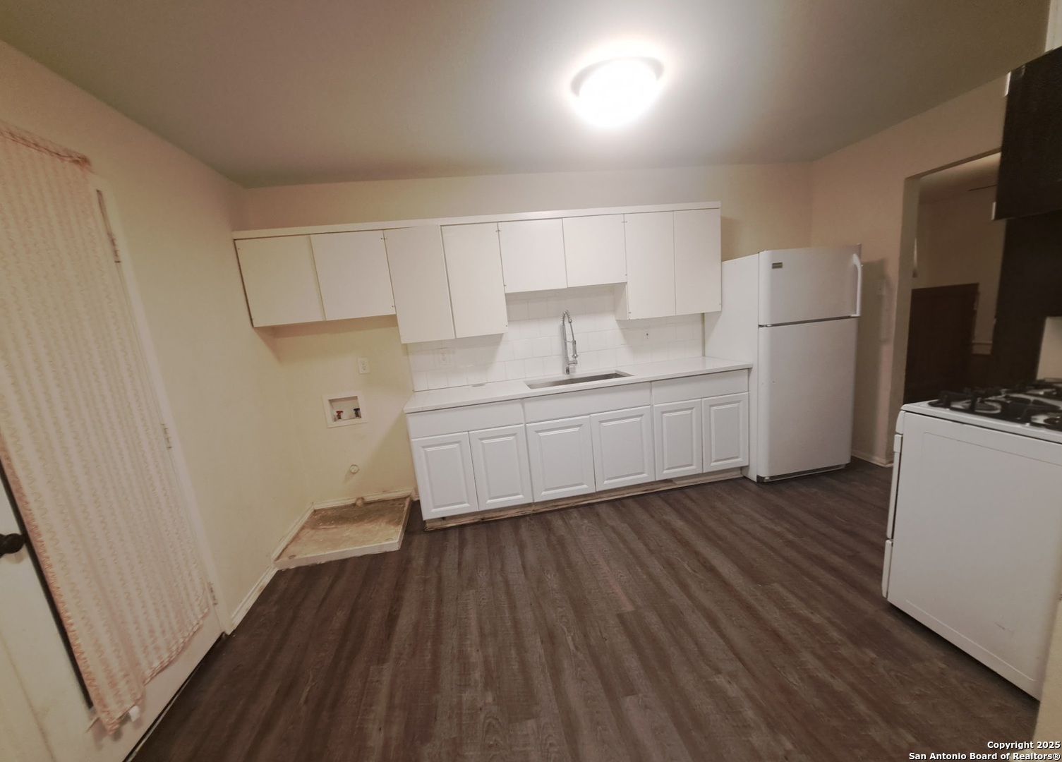 5502 Wales San Antonio TX 78223