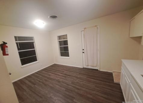 5502 Wales San Antonio TX 78223