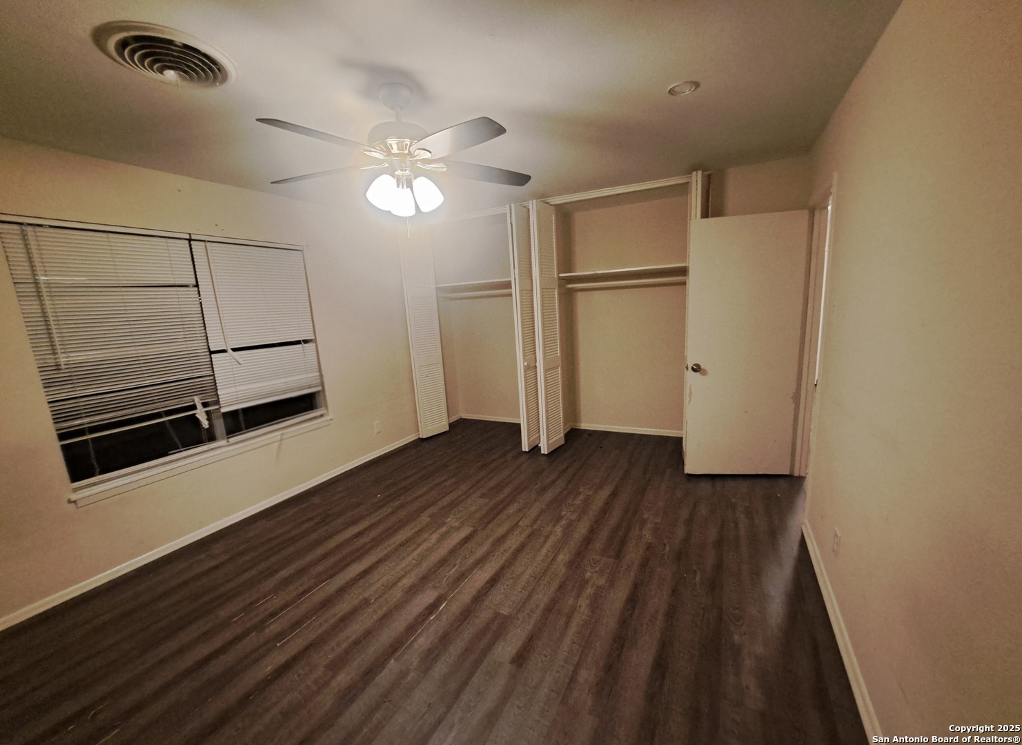 5502 Wales San Antonio TX 78223