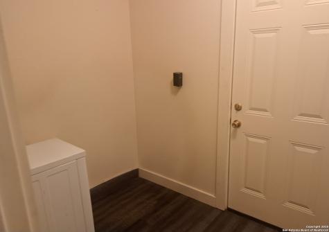 5502 Wales San Antonio TX 78223