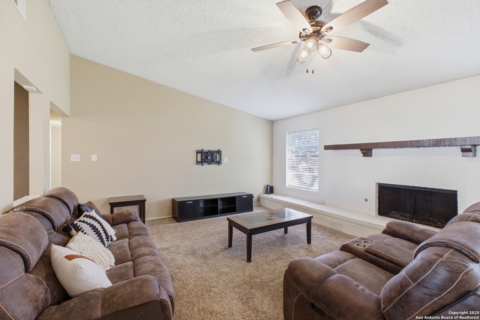 2610 Pebble Valley San Antonio TX 78232
