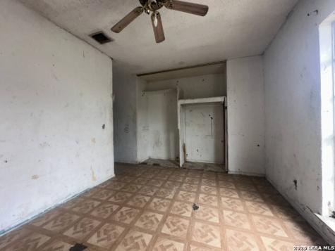 2710 Pollote Street San Antonio TX 78224