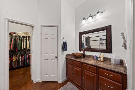 1001 Oak Park Schertz TX 78154