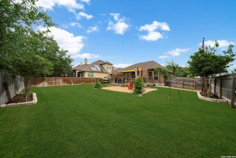 1001 Oak Park Schertz TX 78154