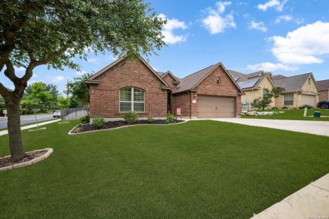 1001 Oak Park Schertz TX 78154