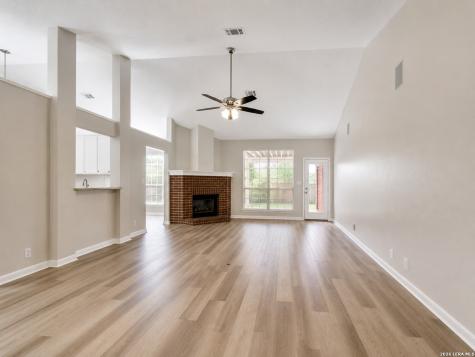 6155 Heritage Place Drive San Antonio TX 78240