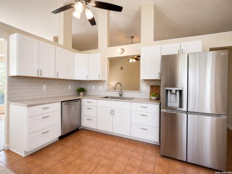 6155 Heritage Place Drive San Antonio TX 78240
