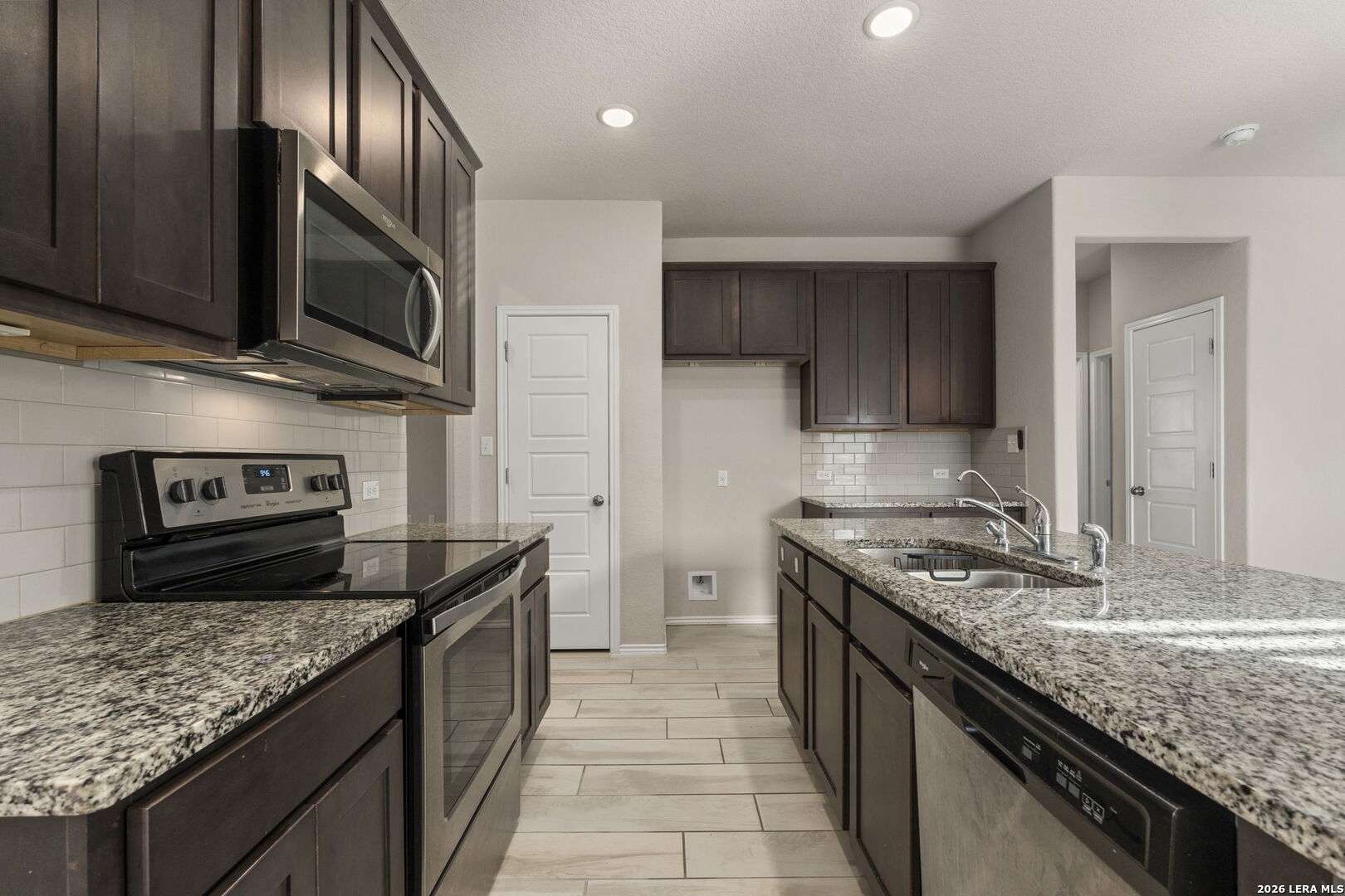9911 La Lila Way San Antonio TX 78224