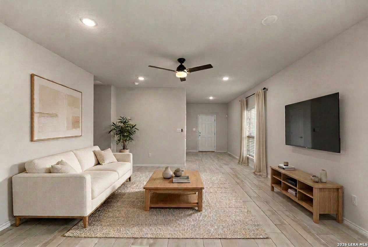 9911 La Lila Way San Antonio TX 78224