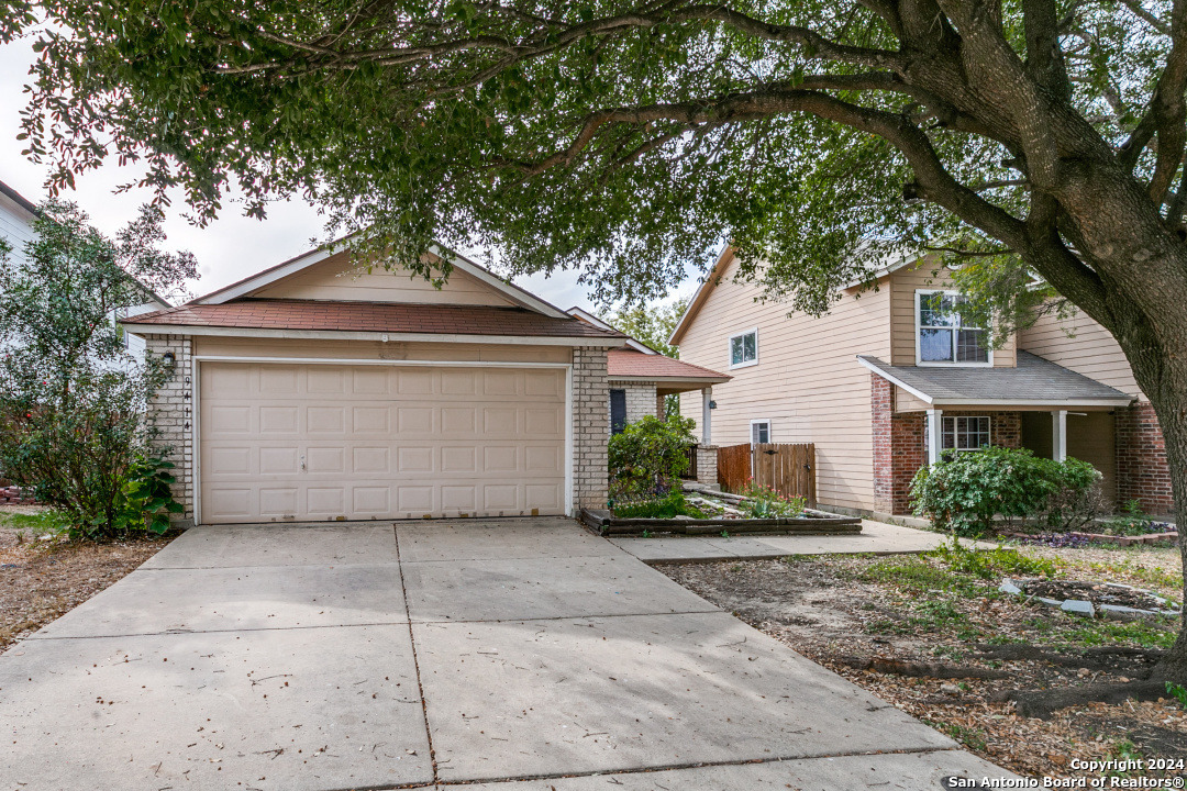 9414 San Fidel Rio San Antonio TX 78245