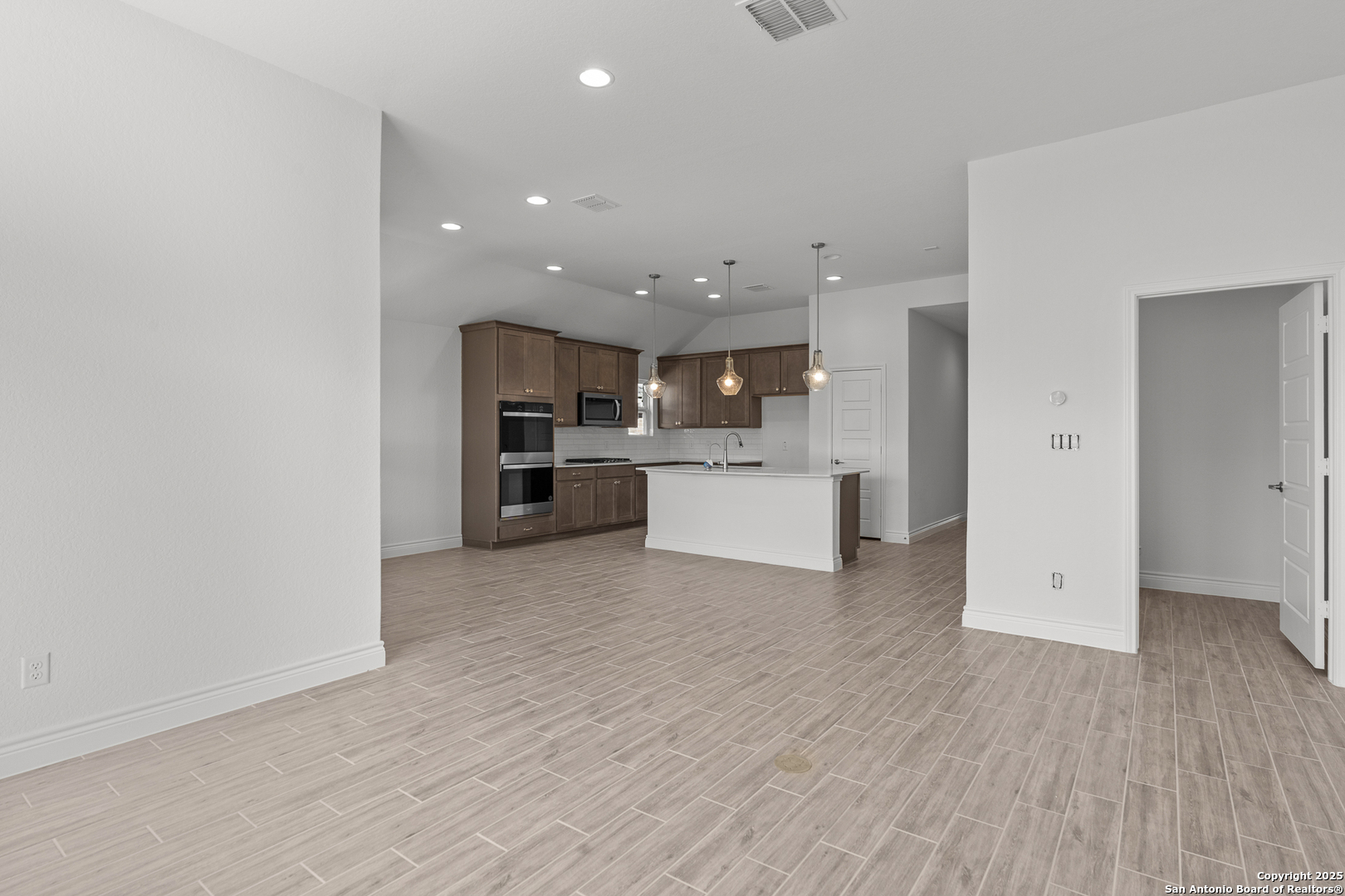 12445 Nazareth San Antonio TX 78253