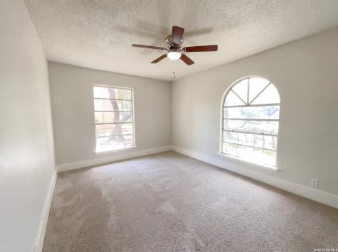 7411 Shady Hollow Lane San Antonio TX 78255