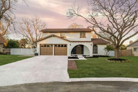 304 Castle Court Converse TX 78109
