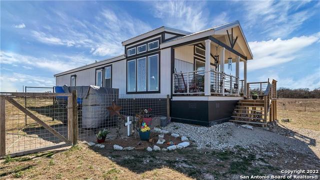 2395 County Road 342 La Vernia TX 78121