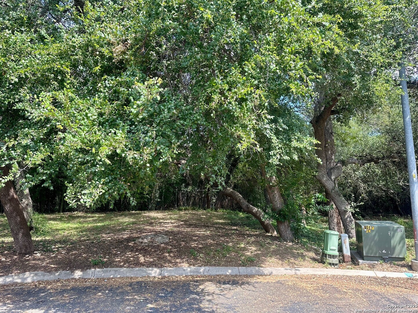 3400 & 3402 Wellsprings San Antonio TX 78230