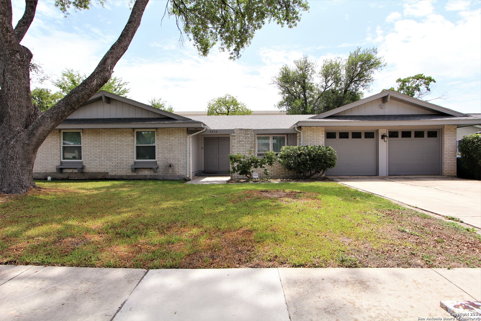 5210 Castle Way San Antonio TX 78218