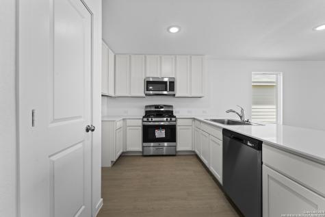 106 Ellendale Place Fredericksburg TX 78624