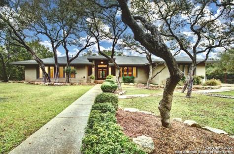 2359 Estate Gate Drive San Antonio TX 78260