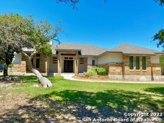 438 Hanging Oak Spring Branch TX 78070