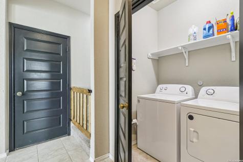 2505 Dino Drive Seguin TX 78155