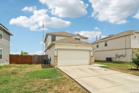 2505 Dino Drive Seguin TX 78155