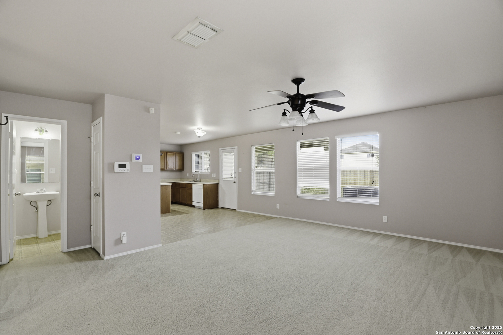 115 Venezia San Antonio TX 78253