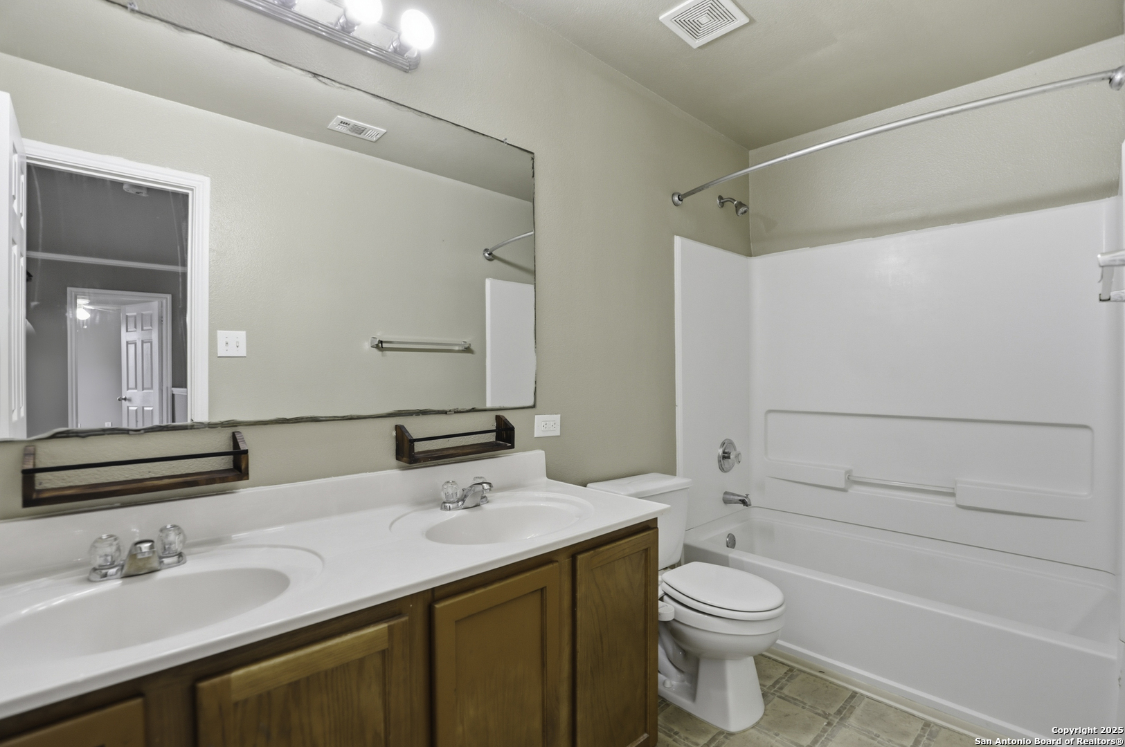 115 Venezia San Antonio TX 78253