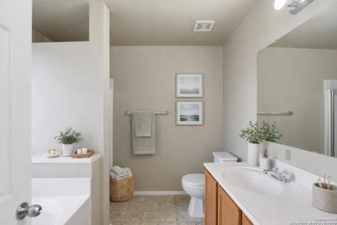 115 Venezia San Antonio TX 78253