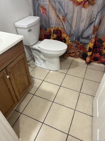 4827 Castle Prince San Antonio TX 78218