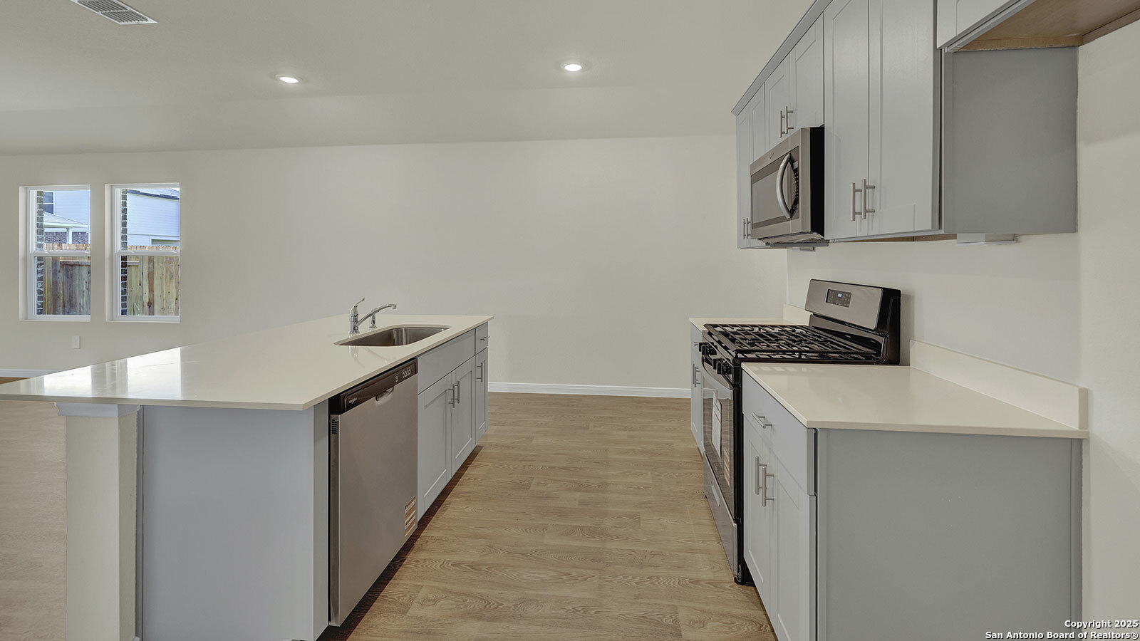 160 Raymondville Path San Marcos TX 78666