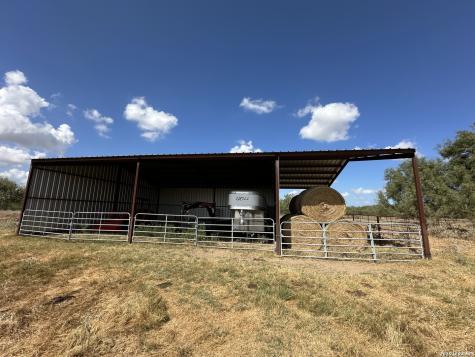 2211 E Fm 1518 S St Hedwig TX 78152