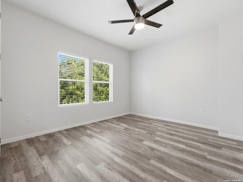 5014 Fawn Lake San Antonio TX 78244